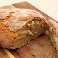 Домашен Леб без Квасец  – за тешки времина од Корона без многу содржини